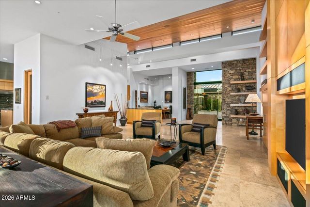 42196 N Chiricahua Pass, Scottsdale, AZ 85262