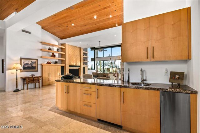 42196 N Chiricahua Pass, Scottsdale, AZ 85262