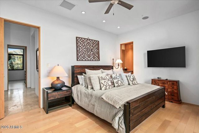 42196 N Chiricahua Pass, Scottsdale, AZ 85262