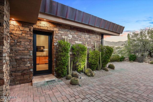 42196 N Chiricahua Pass, Scottsdale, AZ 85262
