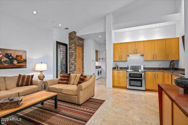42196 N Chiricahua Pass, Scottsdale, AZ 85262