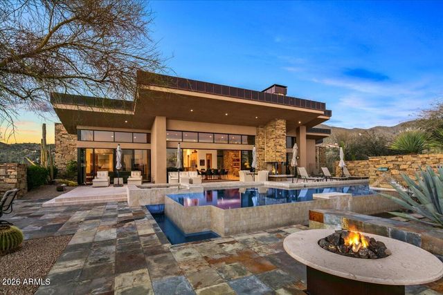 42196 N Chiricahua Pass, Scottsdale, AZ 85262
