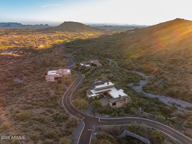 42196 N Chiricahua Pass, Scottsdale, AZ 85262