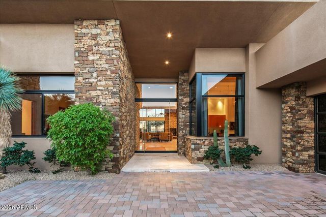 42196 N Chiricahua Pass, Scottsdale, AZ 85262