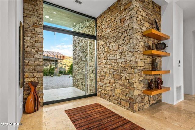 42196 N Chiricahua Pass, Scottsdale, AZ 85262