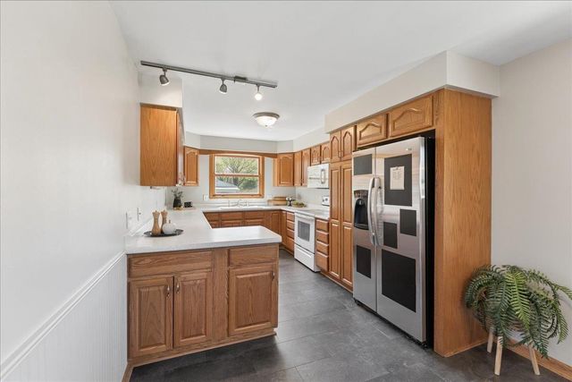 2001 Melrose Street, Madison, WI 53704
