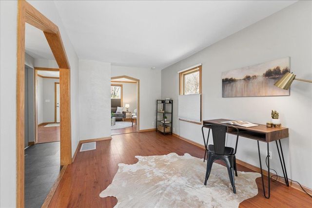 2001 Melrose Street, Madison, WI 53704