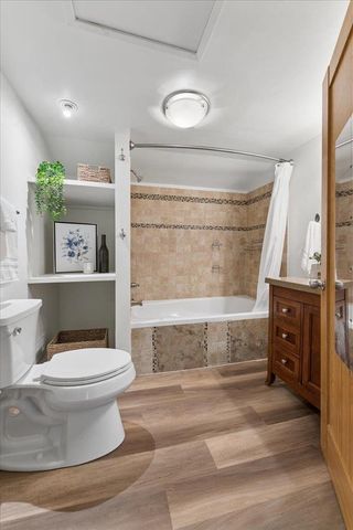 2001 Melrose Street, Madison, WI 53704