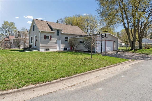 2001 Melrose Street, Madison, WI 53704