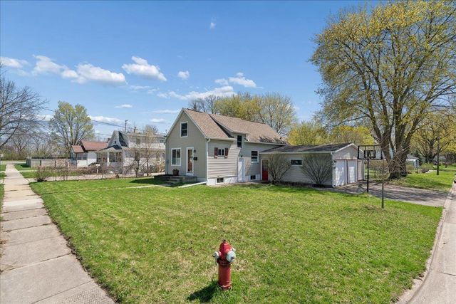 2001 Melrose Street, Madison, WI 53704