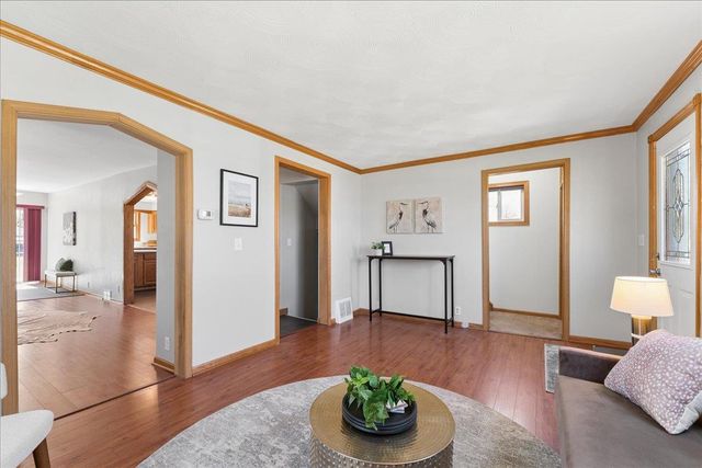 2001 Melrose Street, Madison, WI 53704