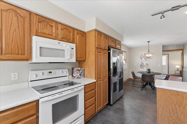 2001 Melrose Street, Madison, WI 53704