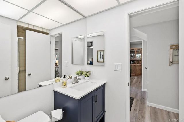 3542 Governor Drive, San Diego, CA 92122