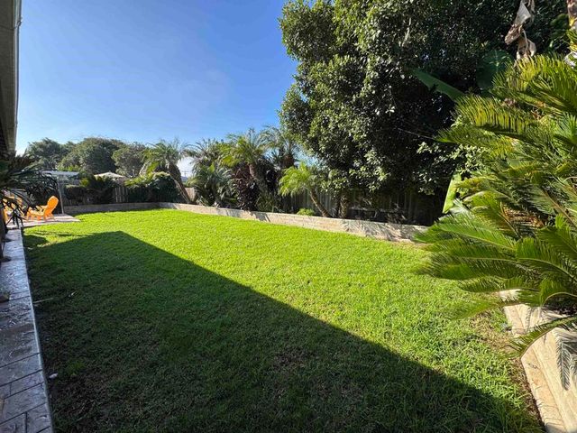 3542 Governor Drive, San Diego, CA 92122