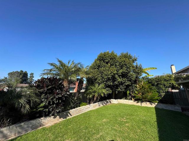 3542 Governor Drive, San Diego, CA 92122