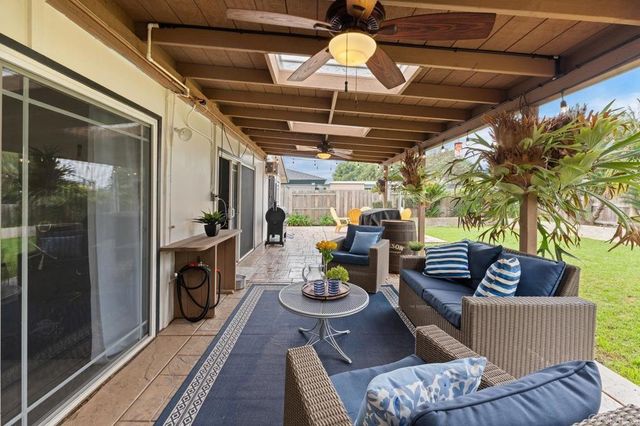 3542 Governor Drive, San Diego, CA 92122