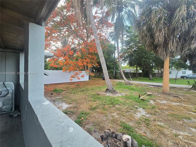 2203 Taft Street B, Hollywood, FL 33020
