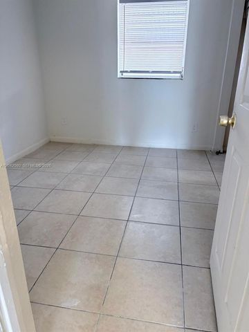 2203 Taft Street B, Hollywood, FL 33020
