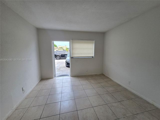 2203 Taft Street B, Hollywood, FL 33020
