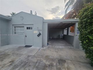 2203 Taft Street B, Hollywood, FL 33020