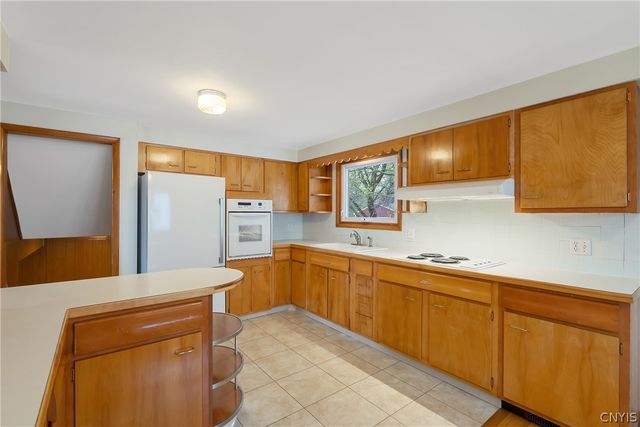 138 Bennett Road, Camillus, NY 13031