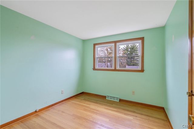 138 Bennett Road, Camillus, NY 13031