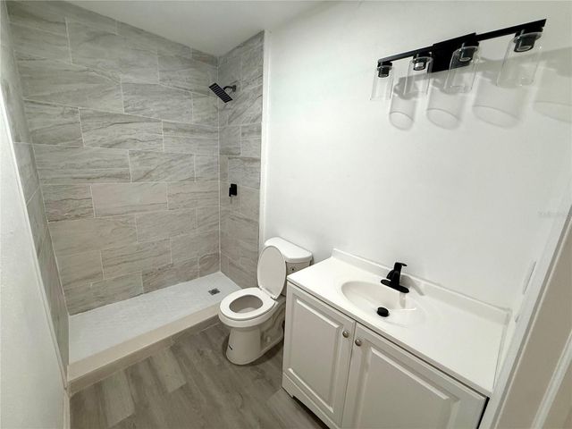 701 ALFRED DRIVE, Orlando, FL 32810