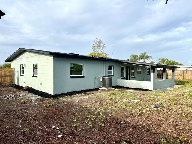 701 ALFRED DRIVE, Orlando, FL 32810