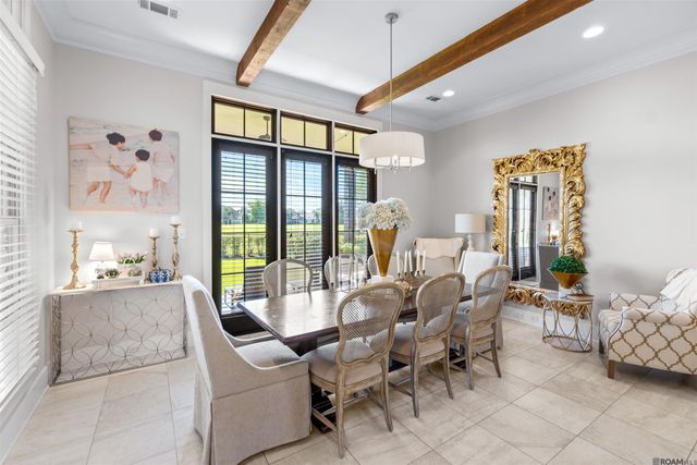 2537 Tiger Crossing Dr, Baton Rouge, LA 70810