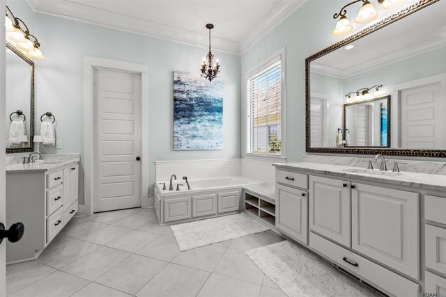 2537 Tiger Crossing Dr, Baton Rouge, LA 70810