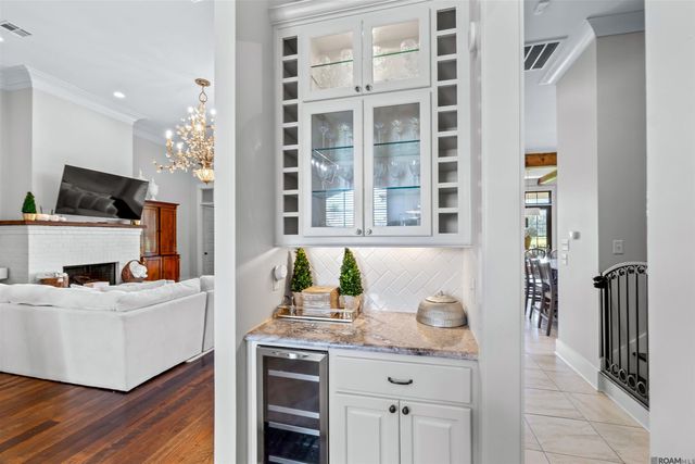 2537 Tiger Crossing Dr, Baton Rouge, LA 70810