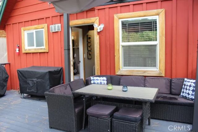 556 Villa Grove Avenue, Big Bear City, CA 92314