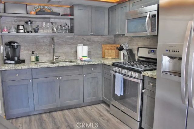 556 Villa Grove Avenue, Big Bear City, CA 92314