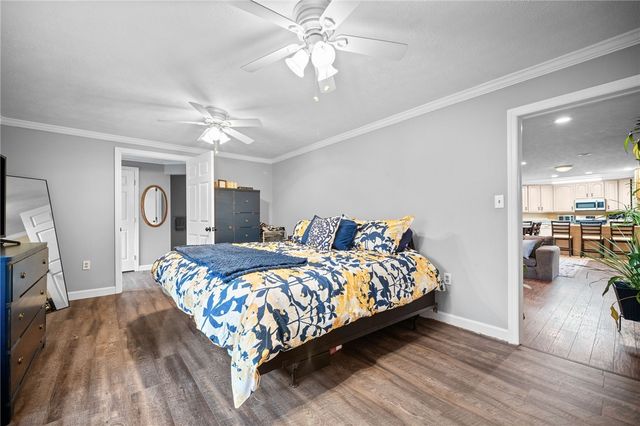 1021 Greggerson Rd, Irwin, PA 15642