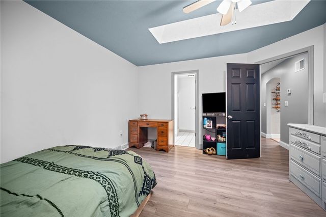 1021 Greggerson Rd, Irwin, PA 15642