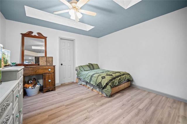 1021 Greggerson Rd, Irwin, PA 15642