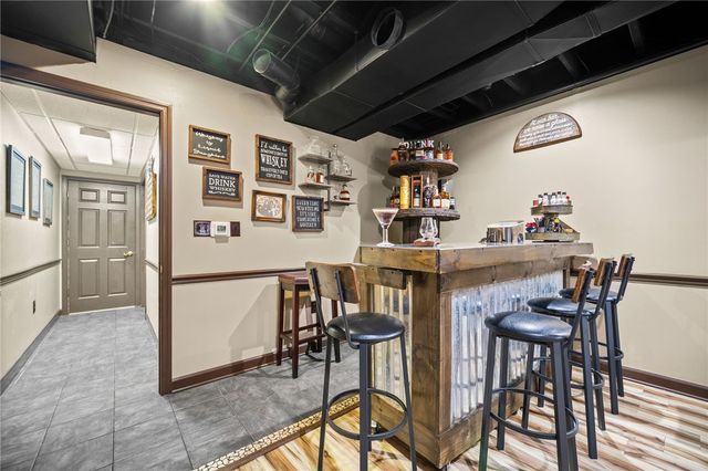 1021 Greggerson Rd, Irwin, PA 15642