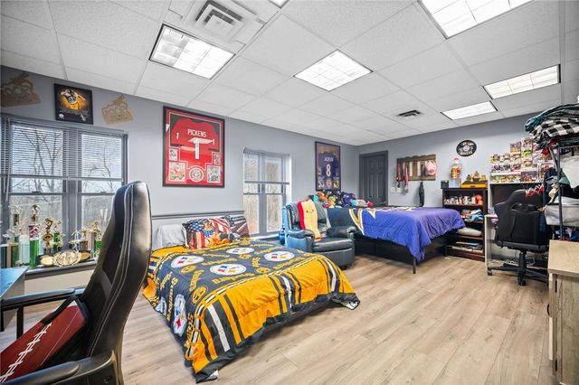 1021 Greggerson Rd, Irwin, PA 15642