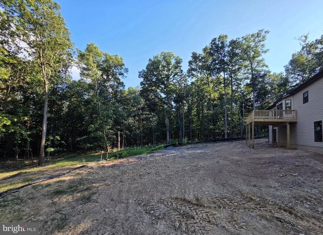 150 FOUR SEASONS DR E, Gore, VA 22637