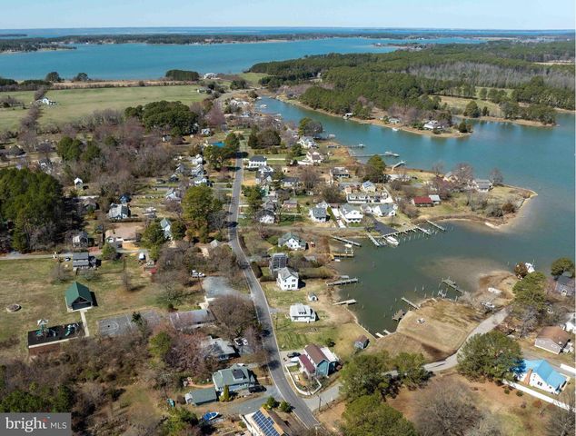 6394 BOZMAN NEAVITT RD, Neavitt, MD 21652