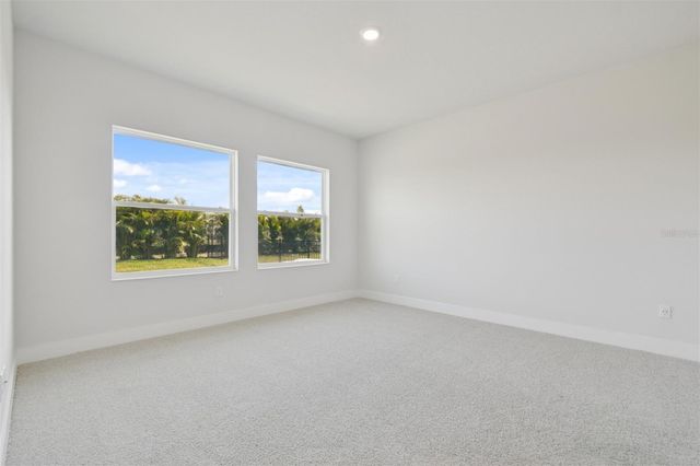 5129 CHAPEL ROW AVENUE, Apollo Beach, FL 33572