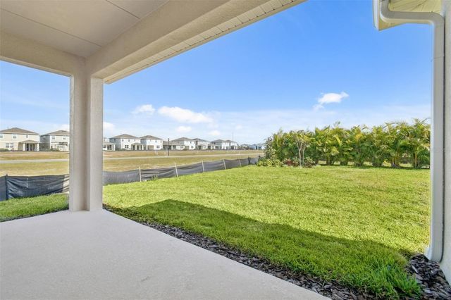 5129 CHAPEL ROW AVENUE, Apollo Beach, FL 33572