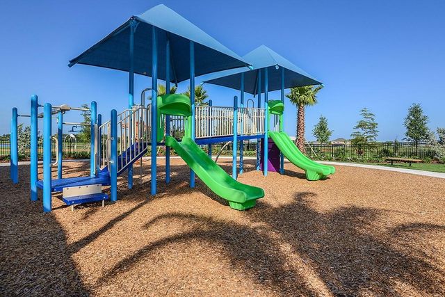 5129 CHAPEL ROW AVENUE, Apollo Beach, FL 33572