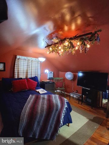 630 WILLOW ST, Pottstown, PA 19464