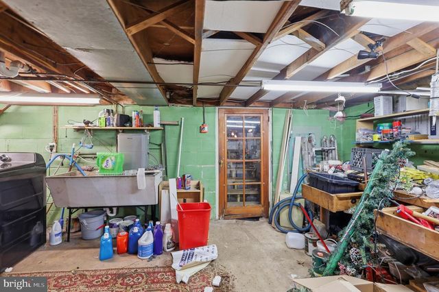 630 WILLOW ST, Pottstown, PA 19464