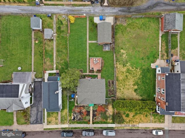 630 WILLOW ST, Pottstown, PA 19464