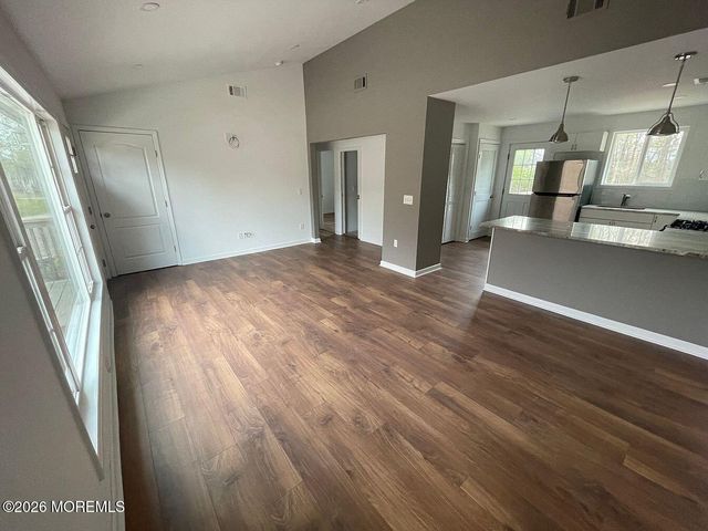 20 Gladney Avenue, Bayville, NJ 08721