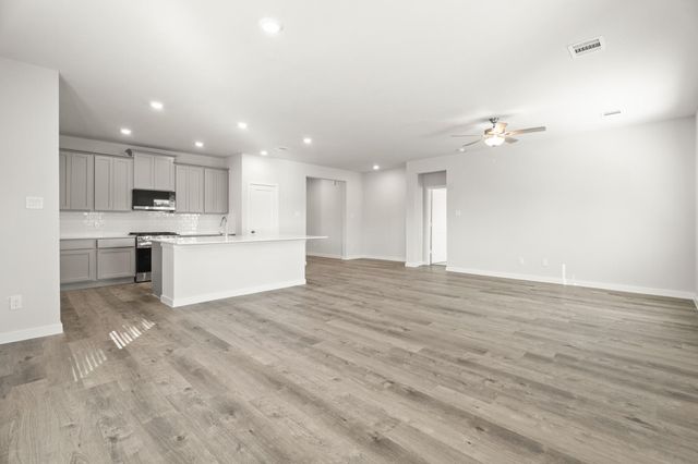 17007 Skyflower Blossom Lane, Waller, TX 77484