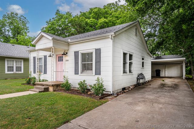 1305 Hargrove Street, Ardmore, OK 73401