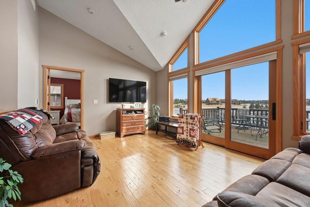 N8098 15th AVENUE, New Lisbon, WI 53950